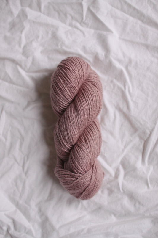 Mauve Memento - Natural DK