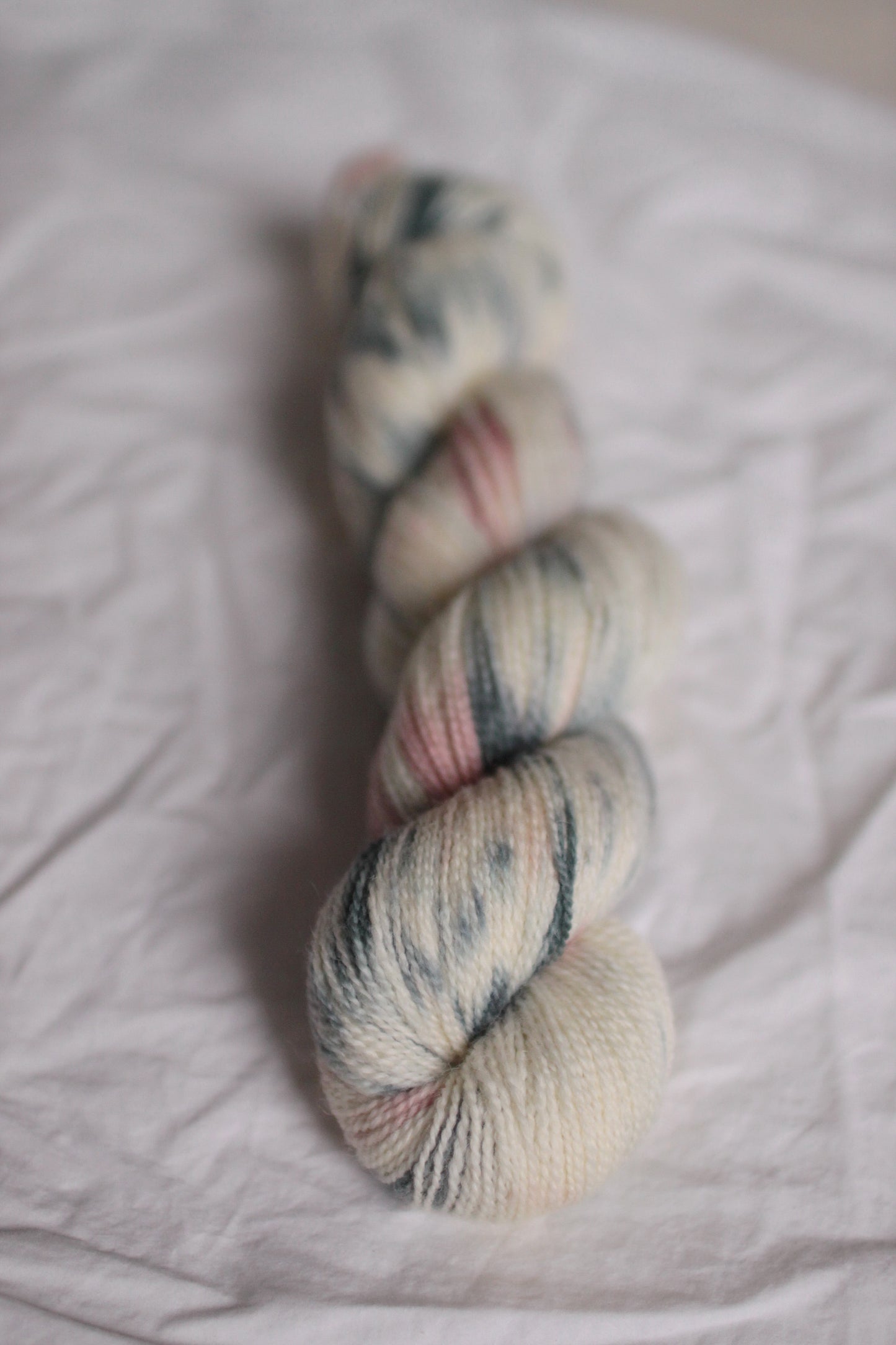Mad Hatter - Natural BFL Fingering