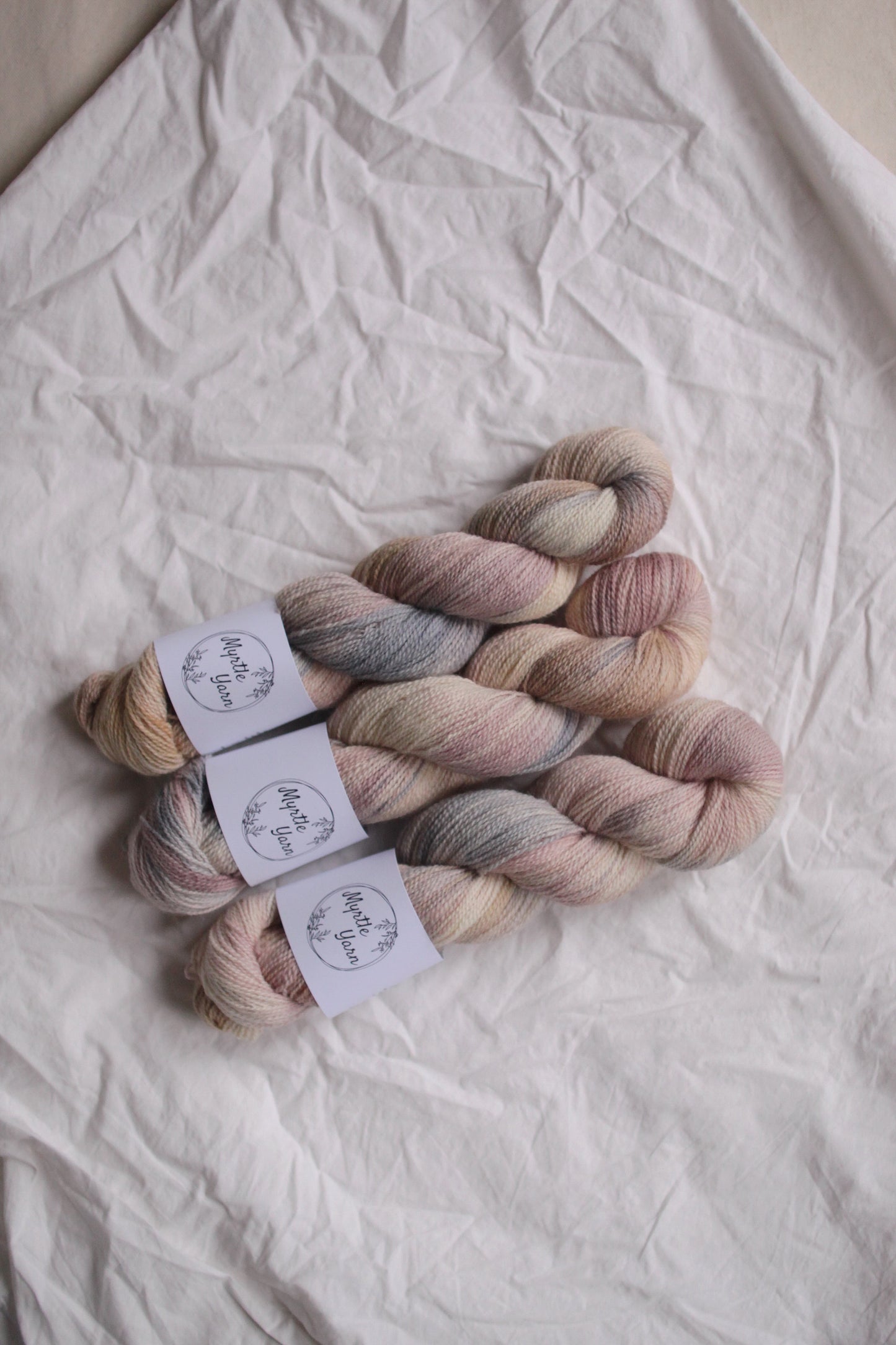 Pelican - Natural BFL Fingering
