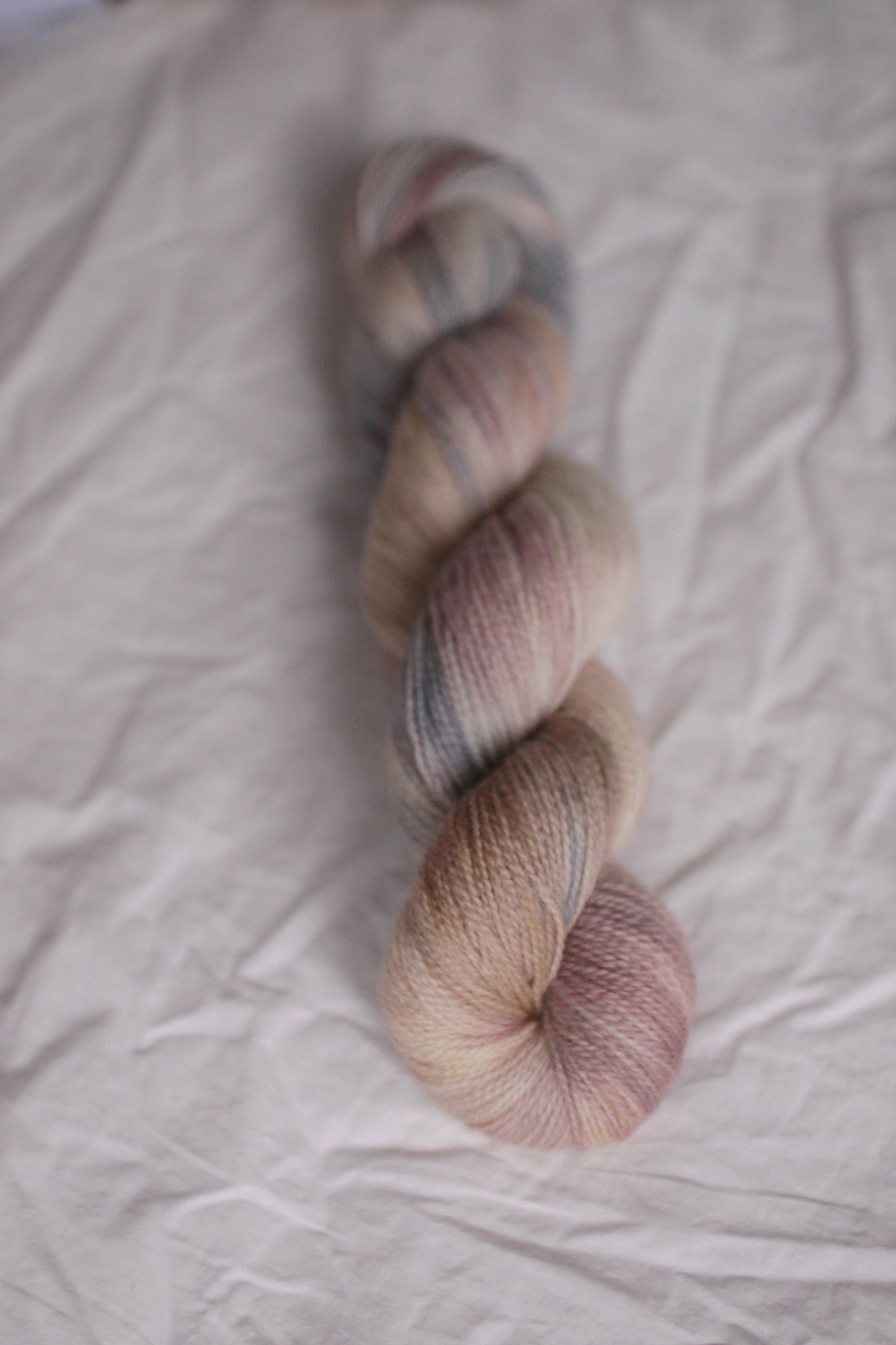 Pelican - Natural BFL Fingering