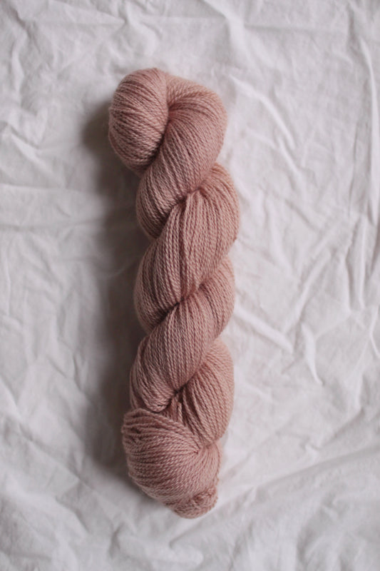 Mauve Memento - Natural BFL Fingering