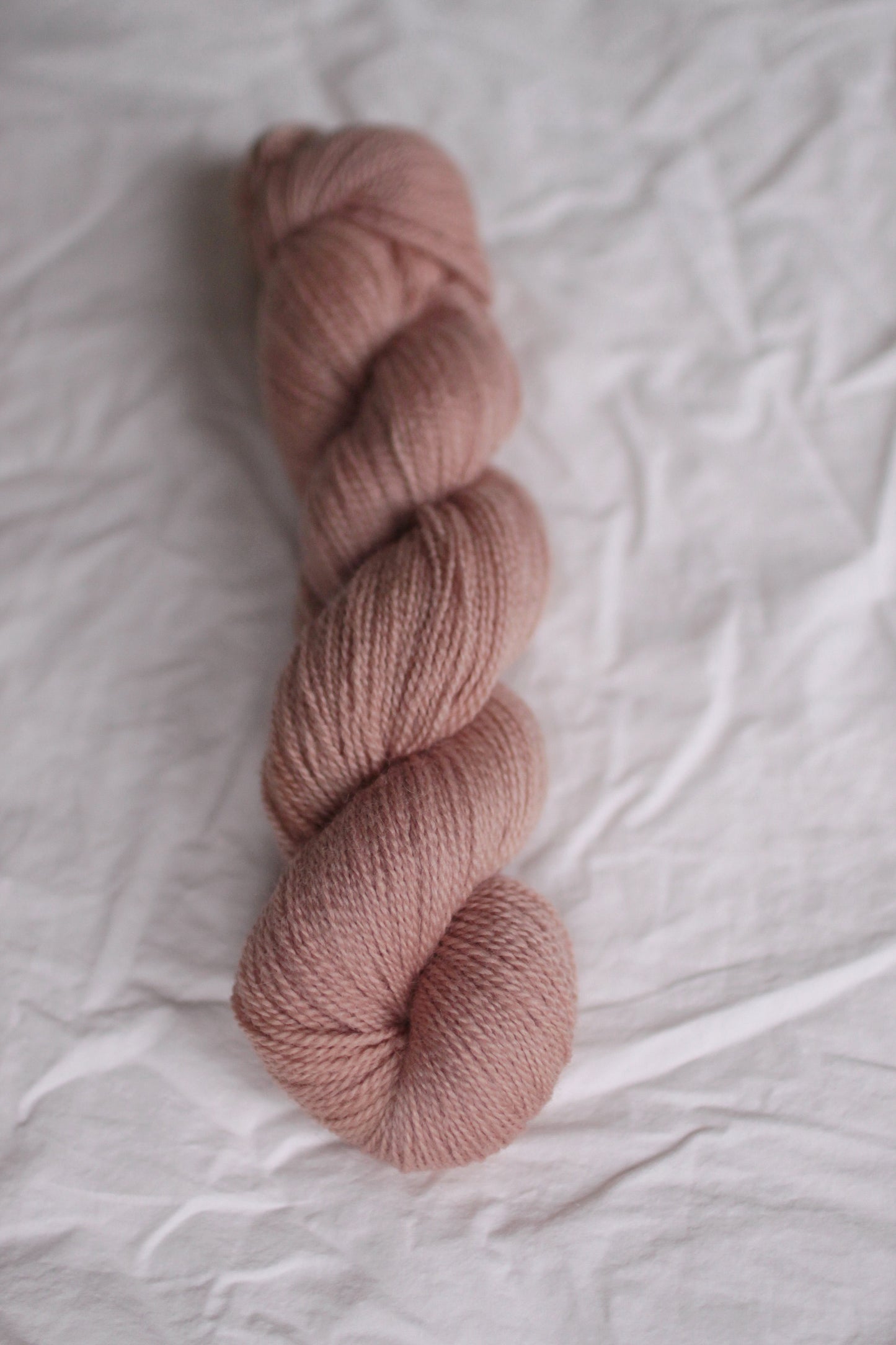 Mauve Memento - Natural BFL Fingering