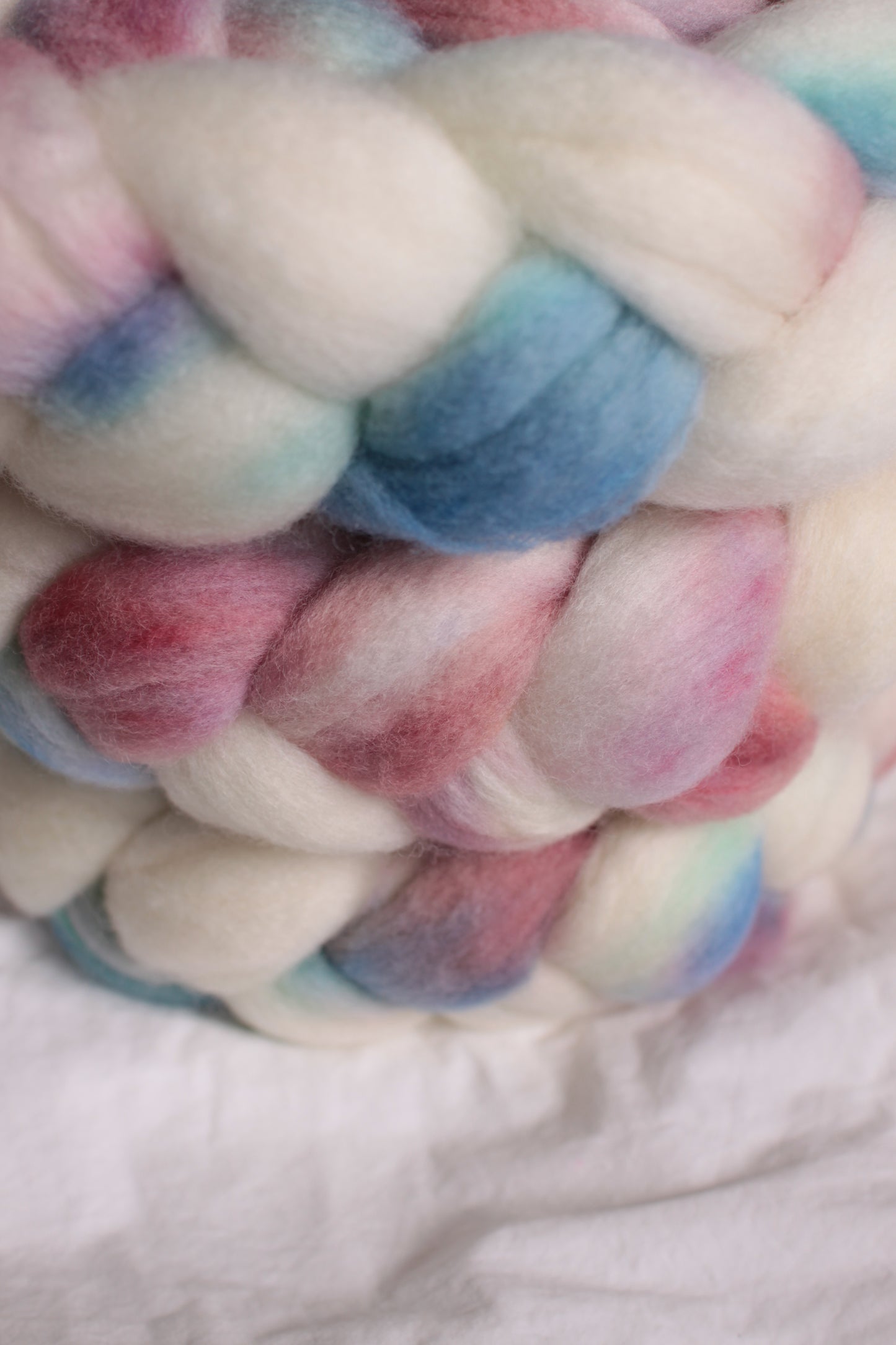 Candy Skies - Polwarth combed top (nonsuperwash)