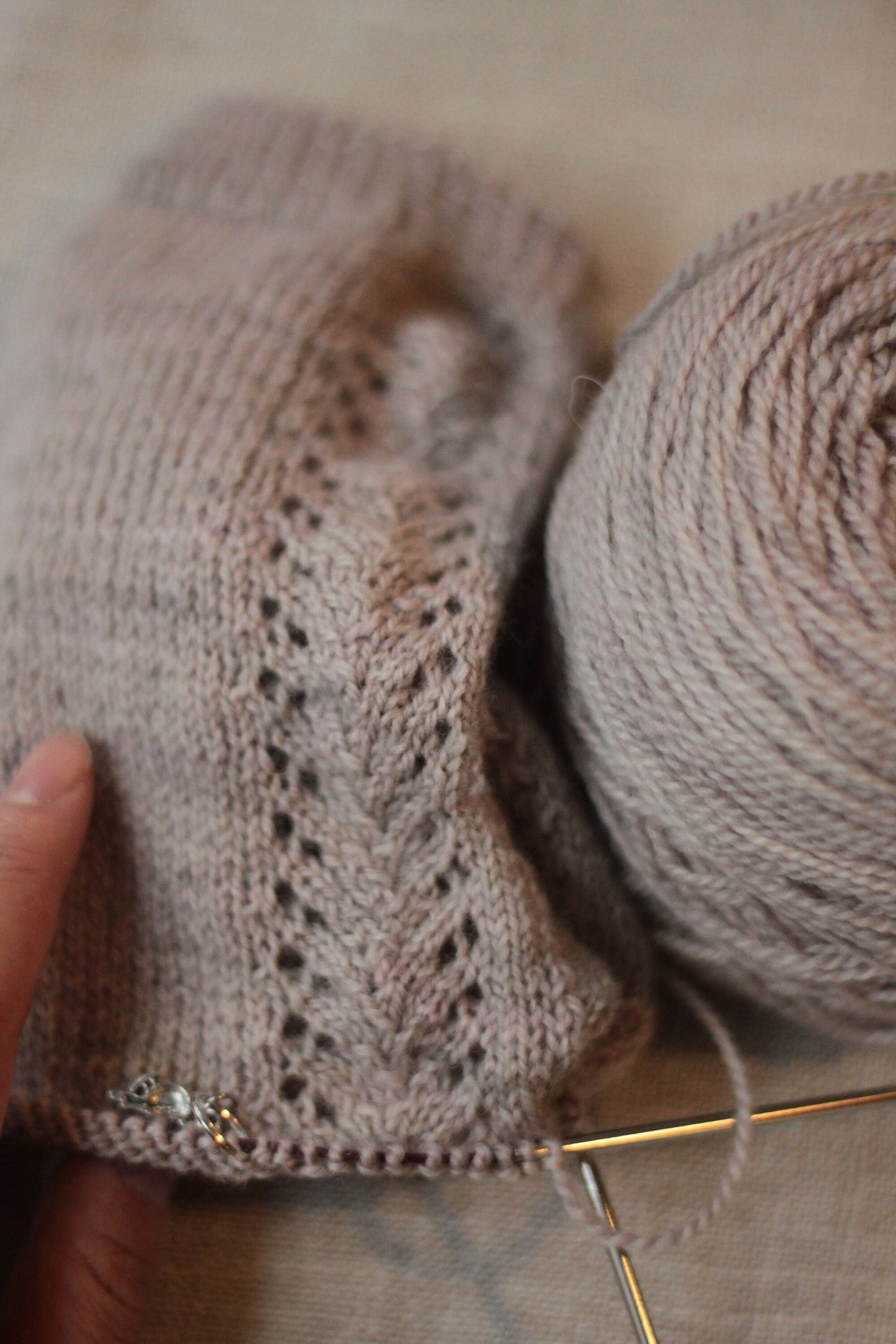 Soapstone - Natural BFL Fingering