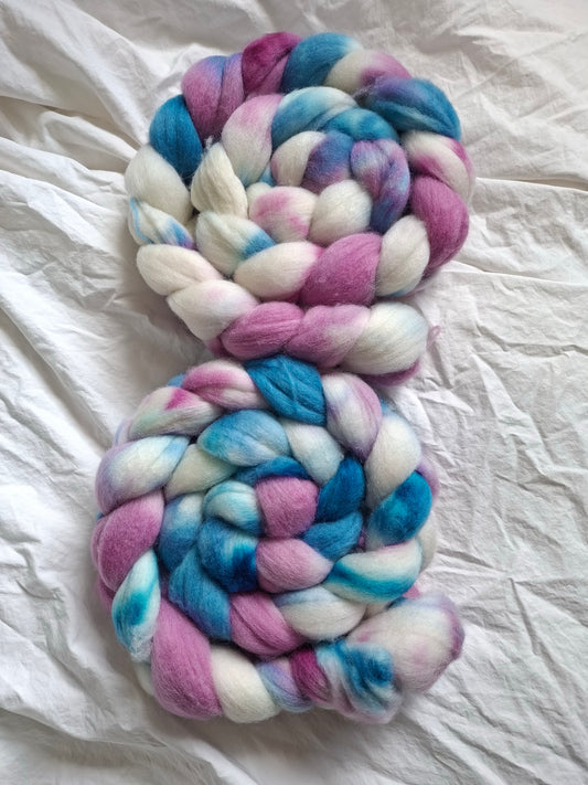Pisces - Polwarth combed top (nonsuperwash)