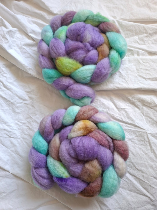 Aquarelle Lilac - BFL combed top (nonsuperwash)