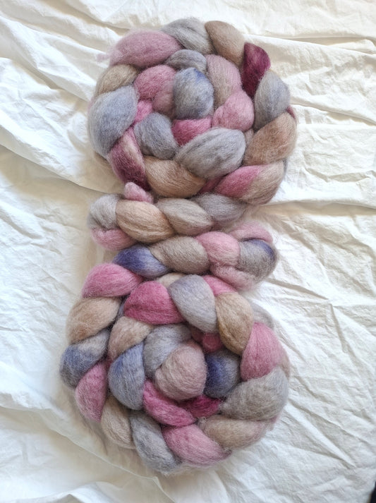 Navy Peony - BFL combed top (nonsuperwash)