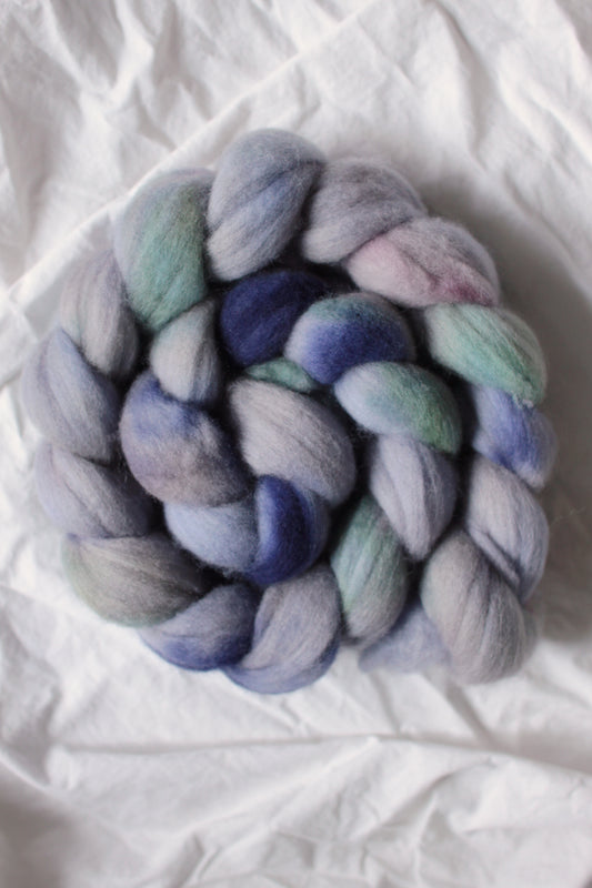 Elderberry - Polwarth combed top (nonsuperwash)