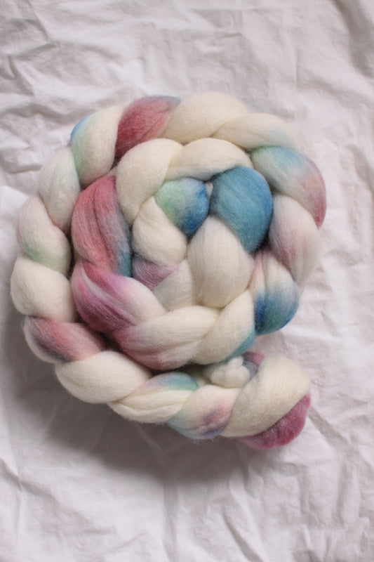 Candy Skies - Polwarth combed top (nonsuperwash)
