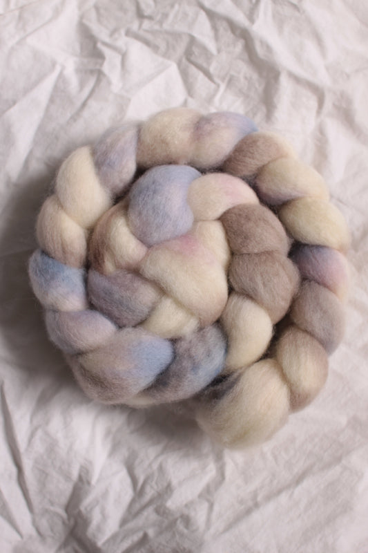 Peter Rabbit - BFL combed top (nonsuperwash)