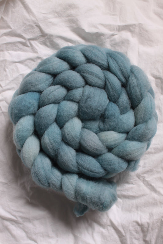 Castaway - Cormo combed top (nonsuperwash)