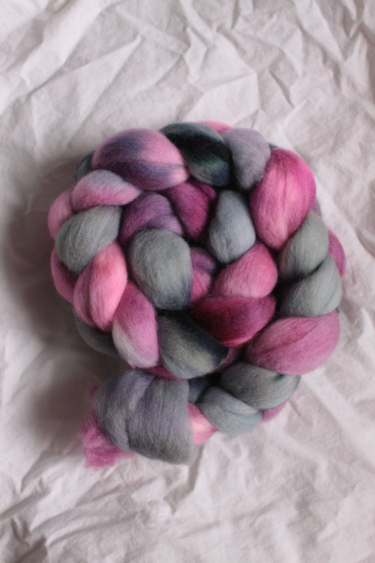 Fly by Night - Cormo combed top (nonsuperwash)