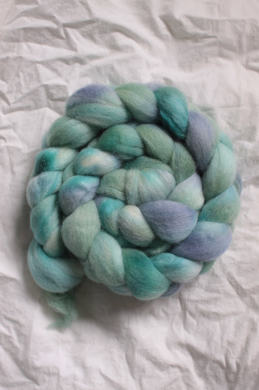 Undersea - Nebulous (Punta Corrie NZ combed top)