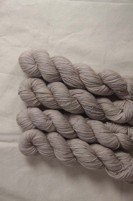 Soapstone - Natural BFL Worsted